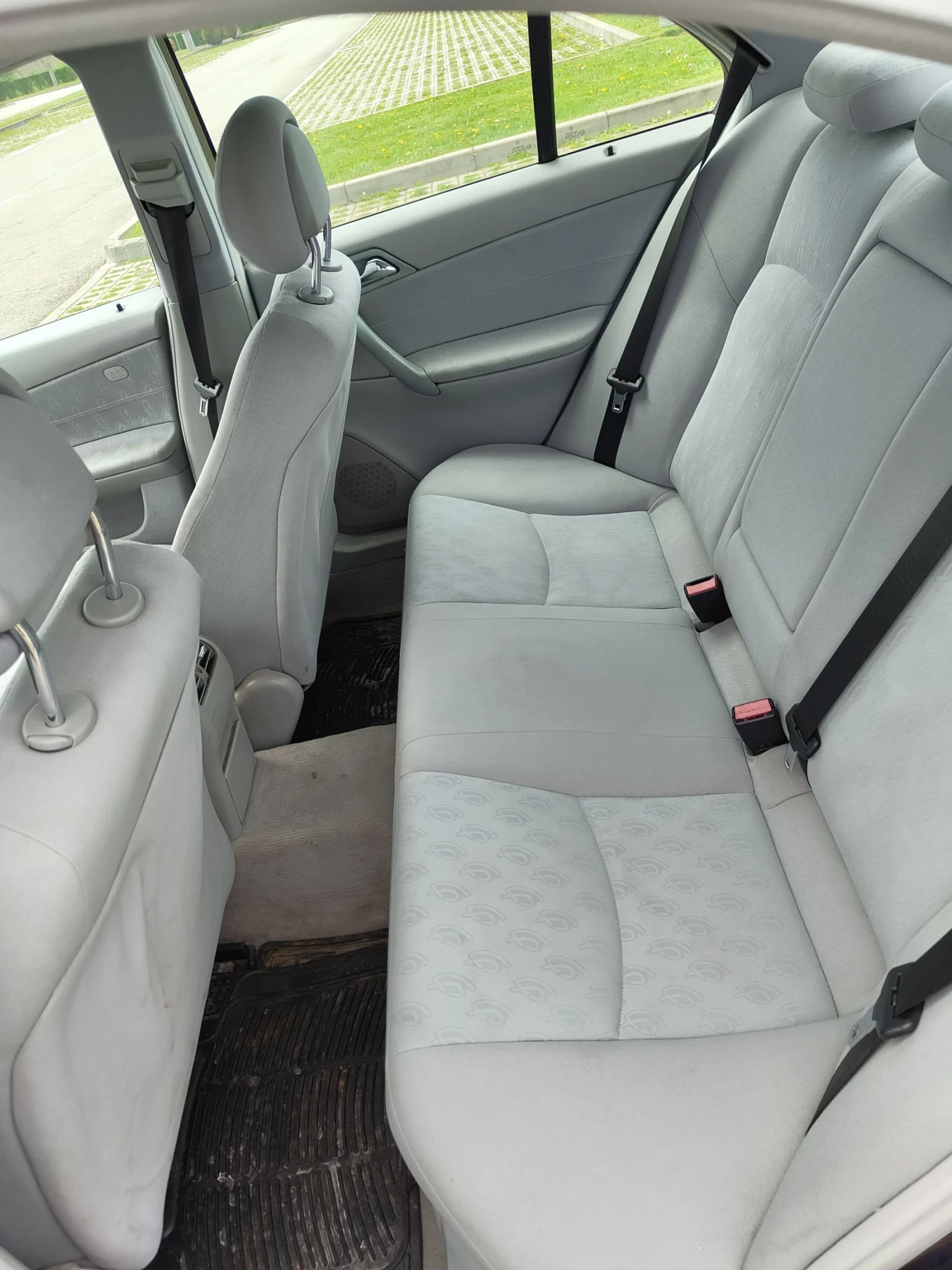 Mercedes-Benz C 220 2.2 CDI - изображение 8