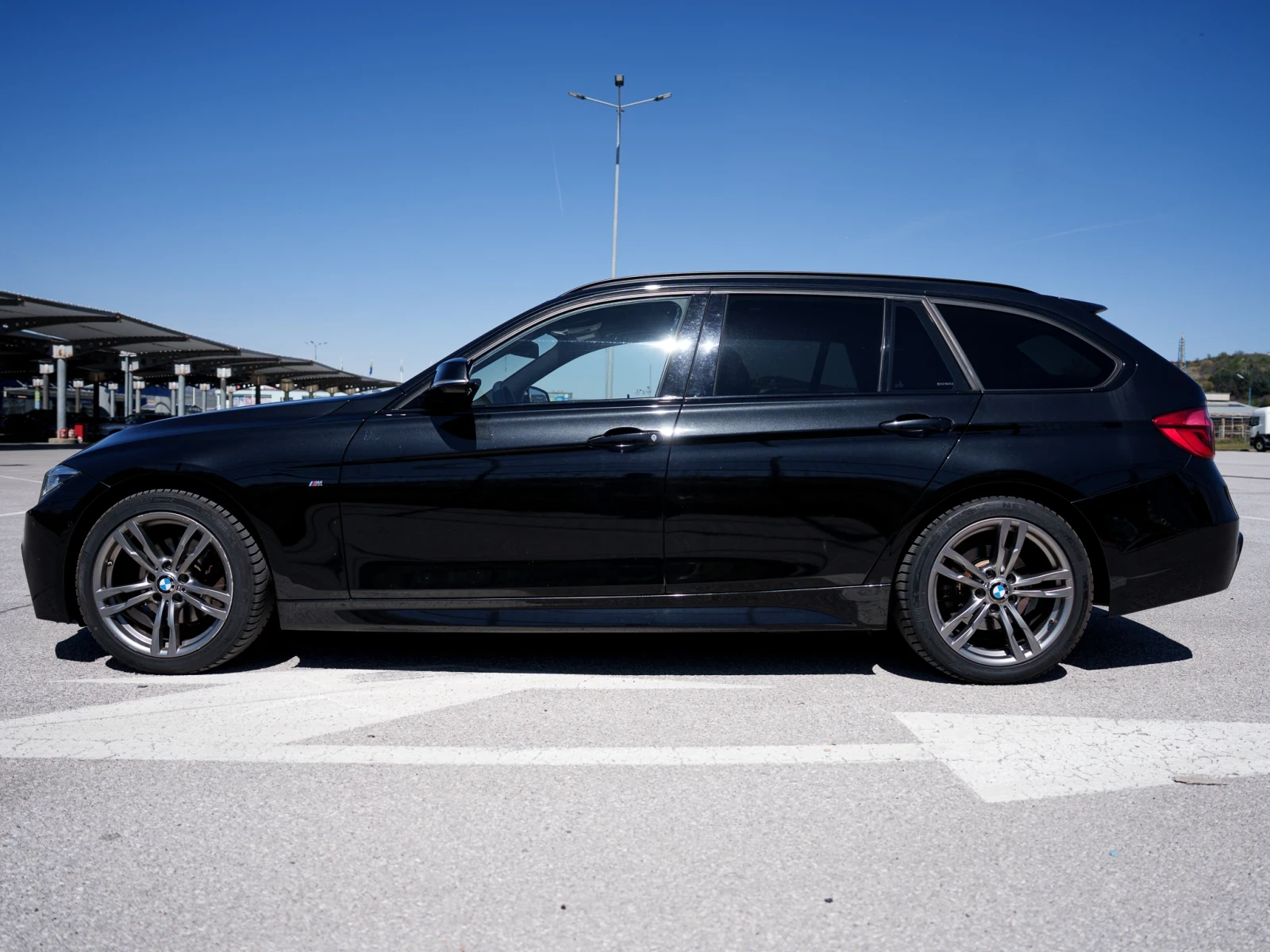 BMW 320  xDrive 190hp Facelift  - изображение 8
