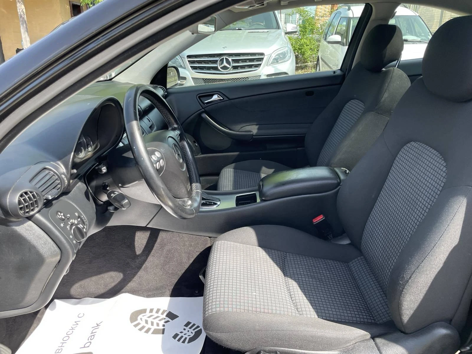 Mercedes-Benz C 180 Kompressor Facelift Aвтоматик - изображение 9