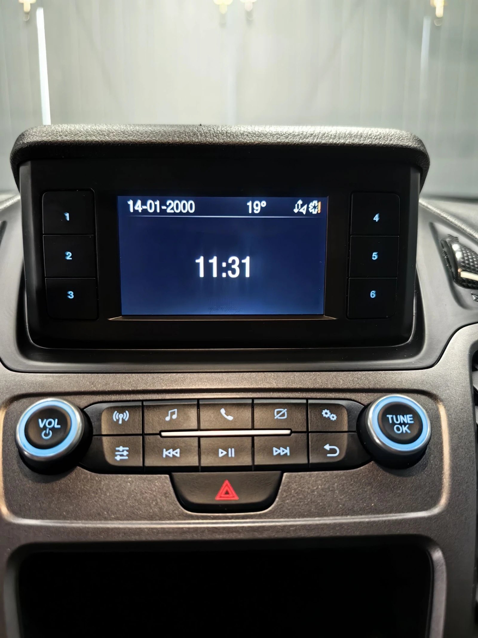 Ford Connect 1.5TDCI* ХЛАДИЛЕН* 7000КМ* N1* КЛИМАТРОНИК* НАВИ - изображение 10