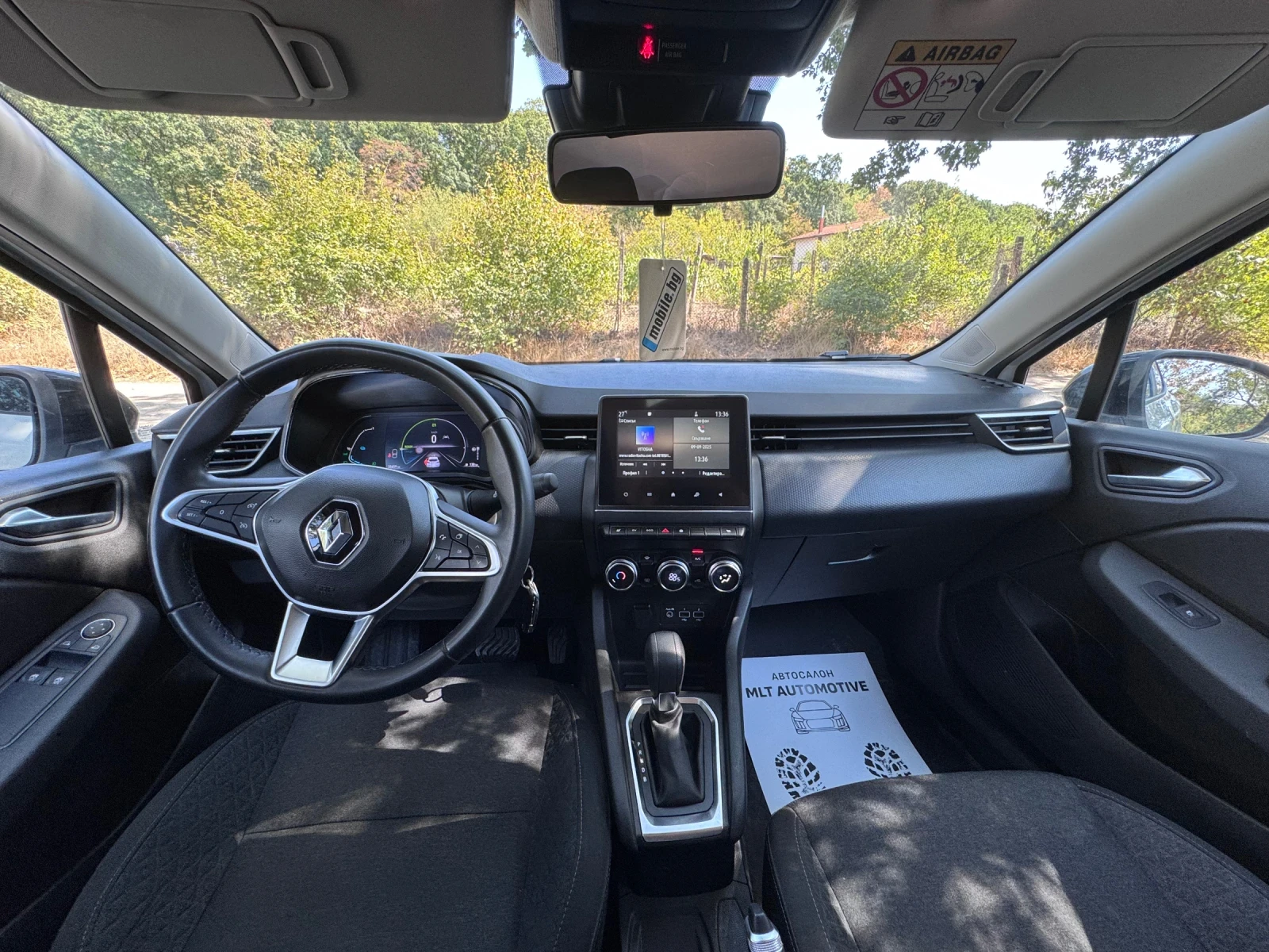 Renault Clio 1.6 HYBRID  - изображение 9