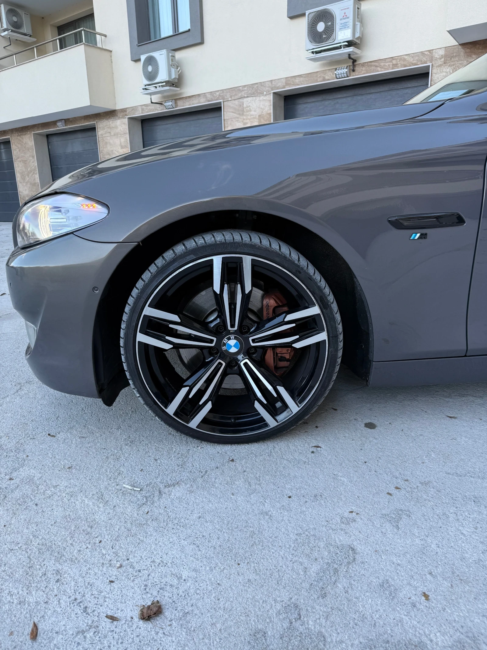 BMW 530 Head up/360 camera/Keyless go/Шибедах/Печка - изображение 9