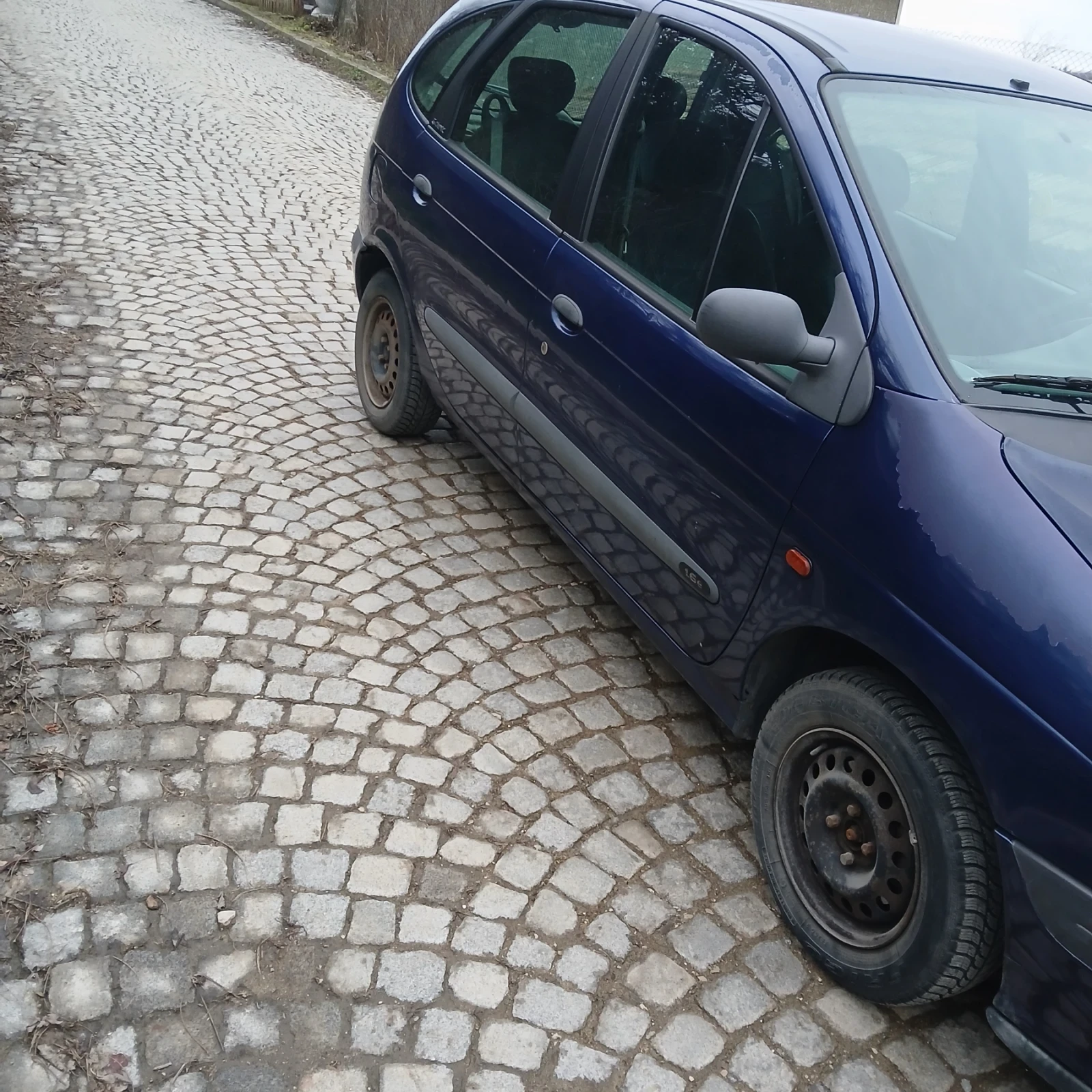 Renault Megane  - изображение 7