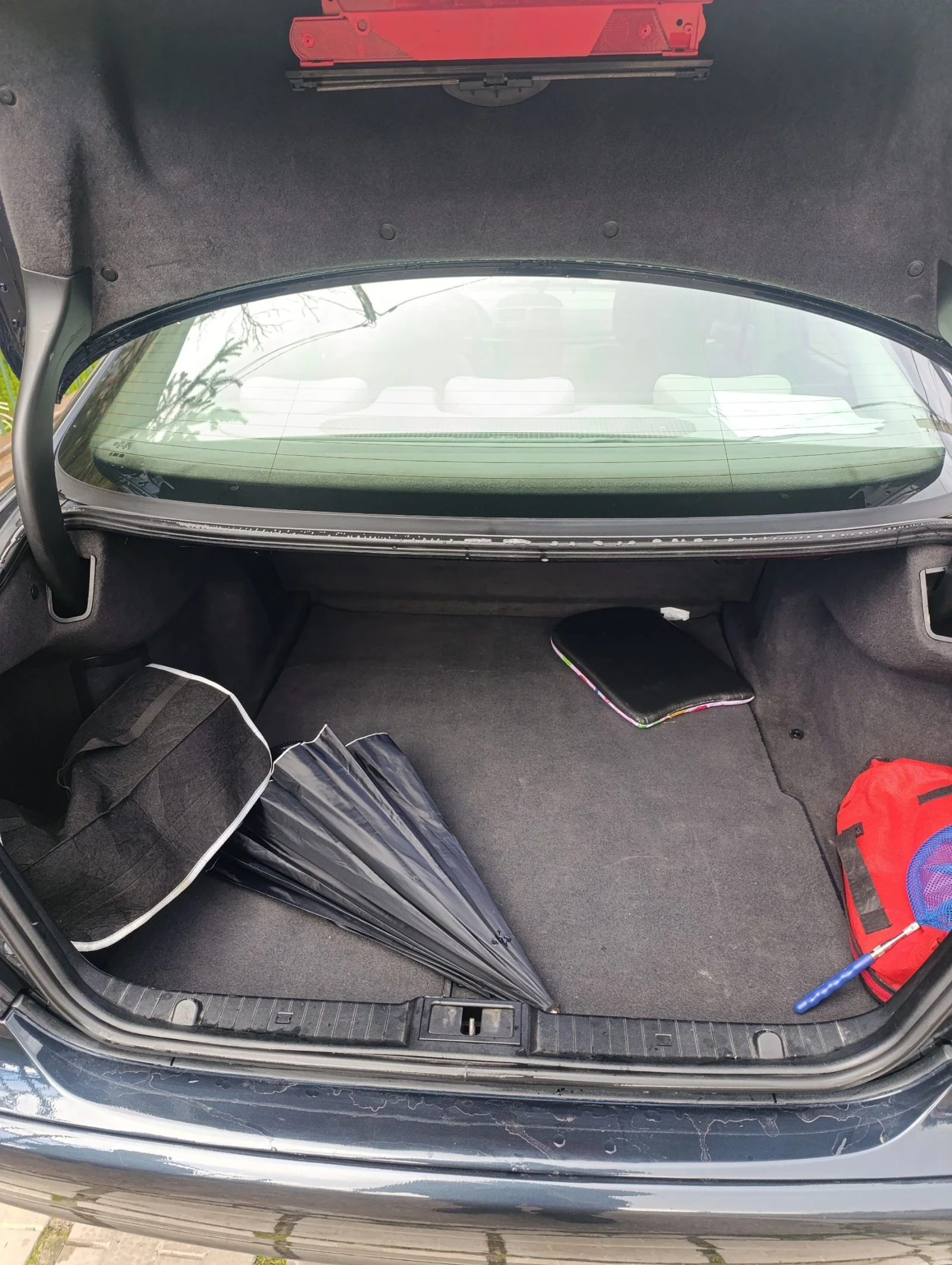 Mercedes-Benz E 220  - изображение 9