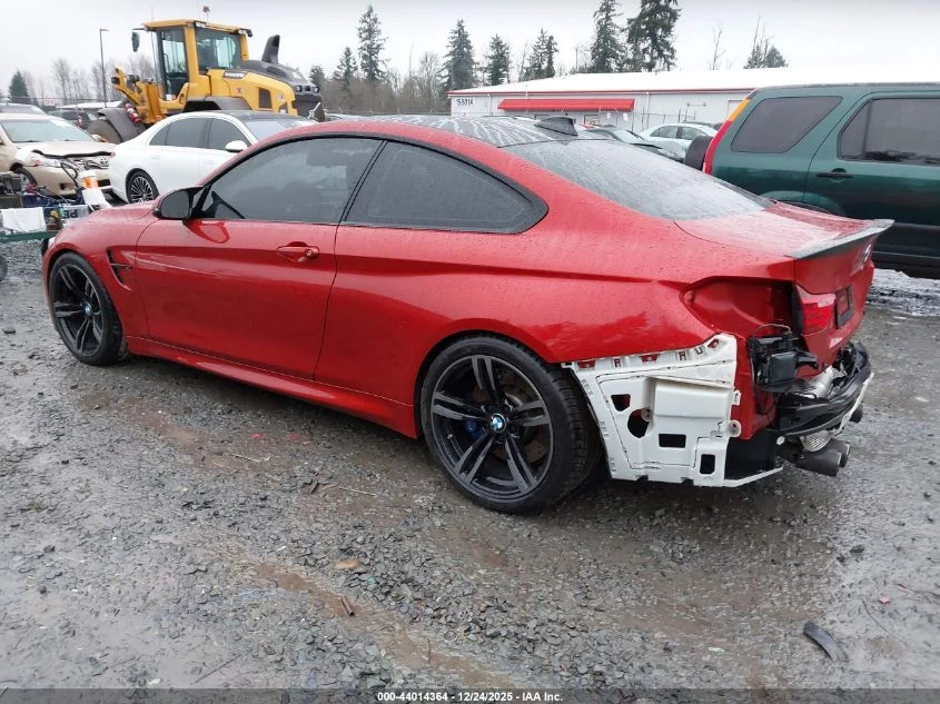 BMW M4 2016 BMW M4 - изображение 6