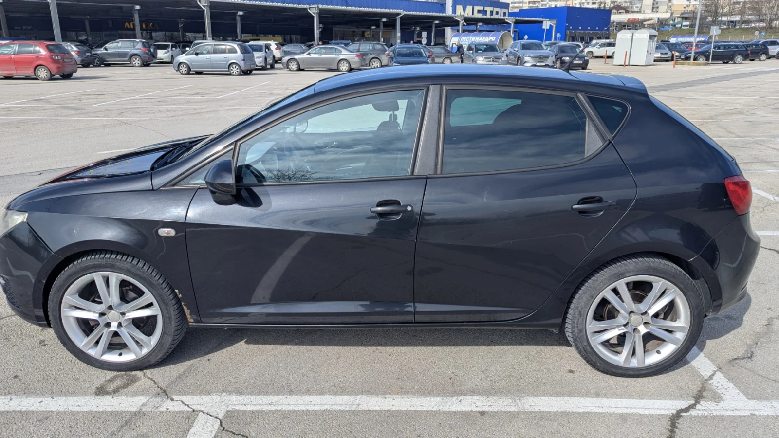 Seat Ibiza Sport, снимка 4 - Автомобили и джипове - 53958994