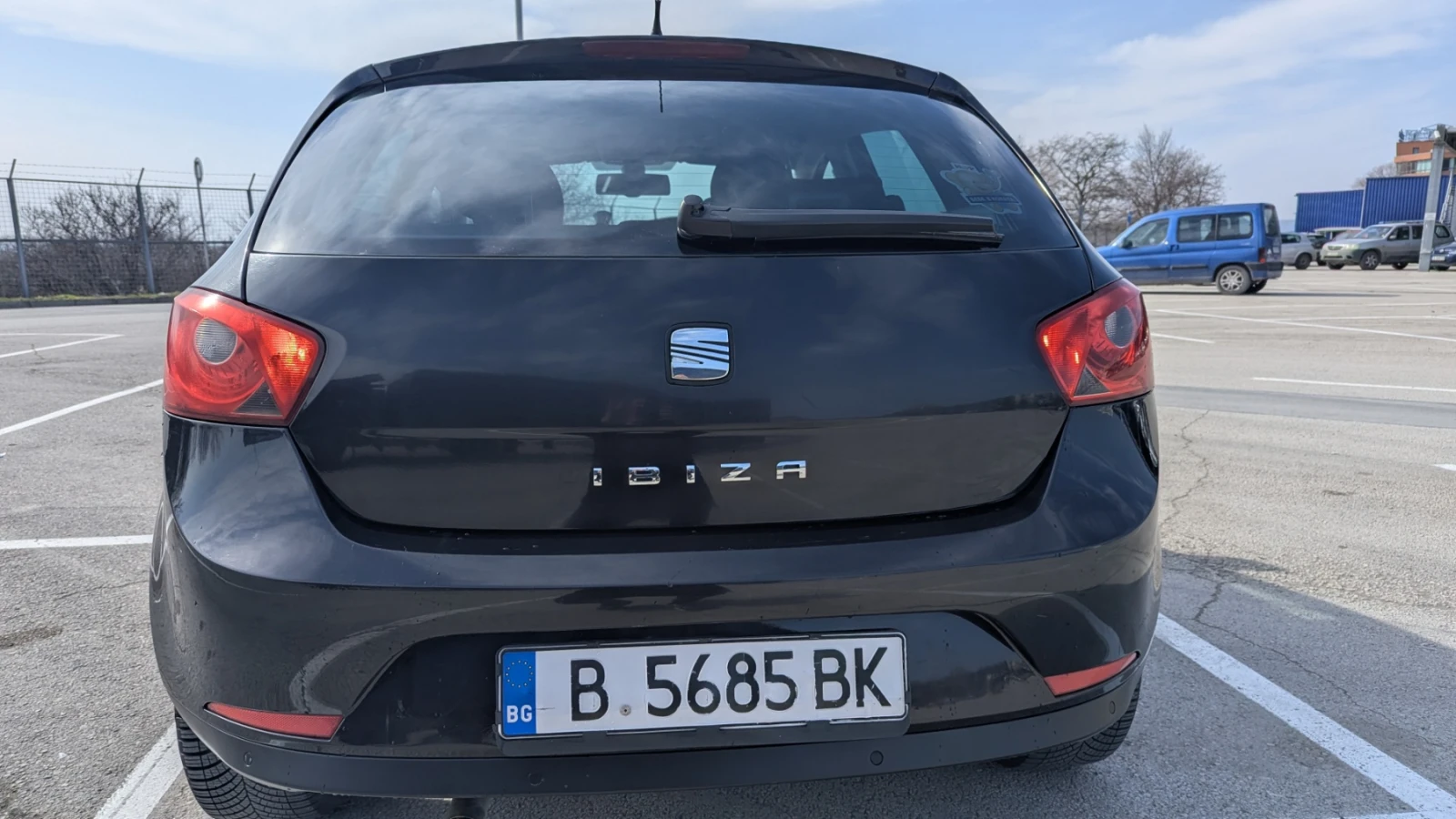 Seat Ibiza Sport, снимка 3 - Автомобили и джипове - 53958994