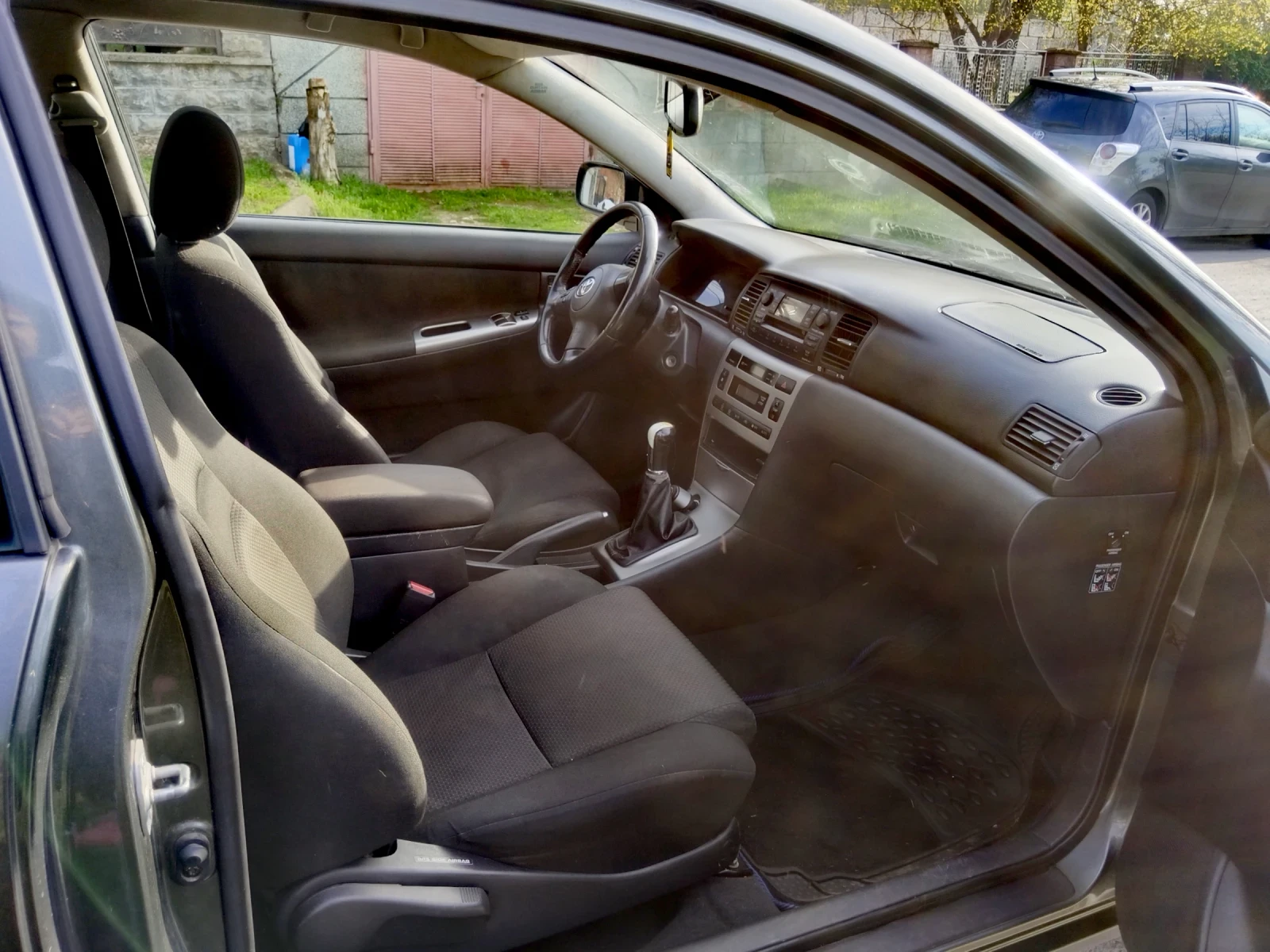 Toyota Corolla Toyota Corolla 2005 diesel 2.0 D4D , снимка 11 - Автомобили и джипове - 54114690