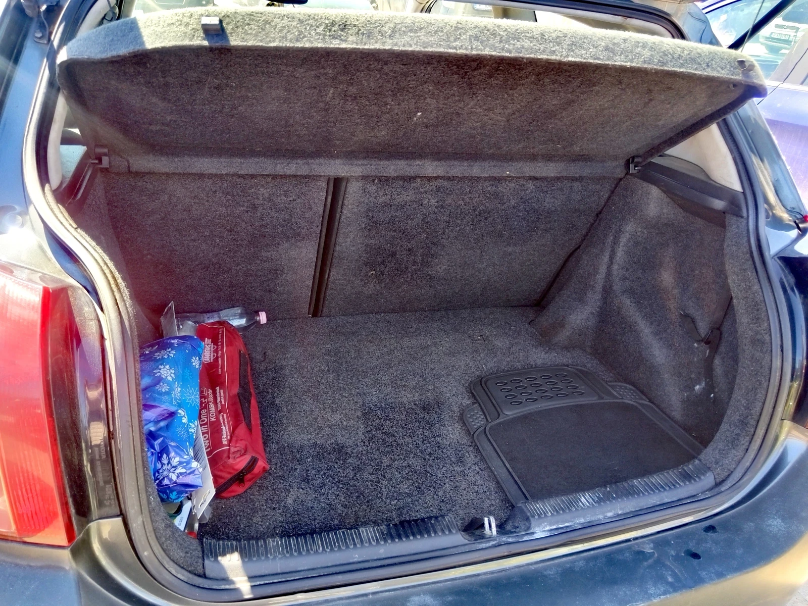 Toyota Corolla Toyota Corolla 2005 diesel 2.0 D4D , снимка 17 - Автомобили и джипове - 54114690