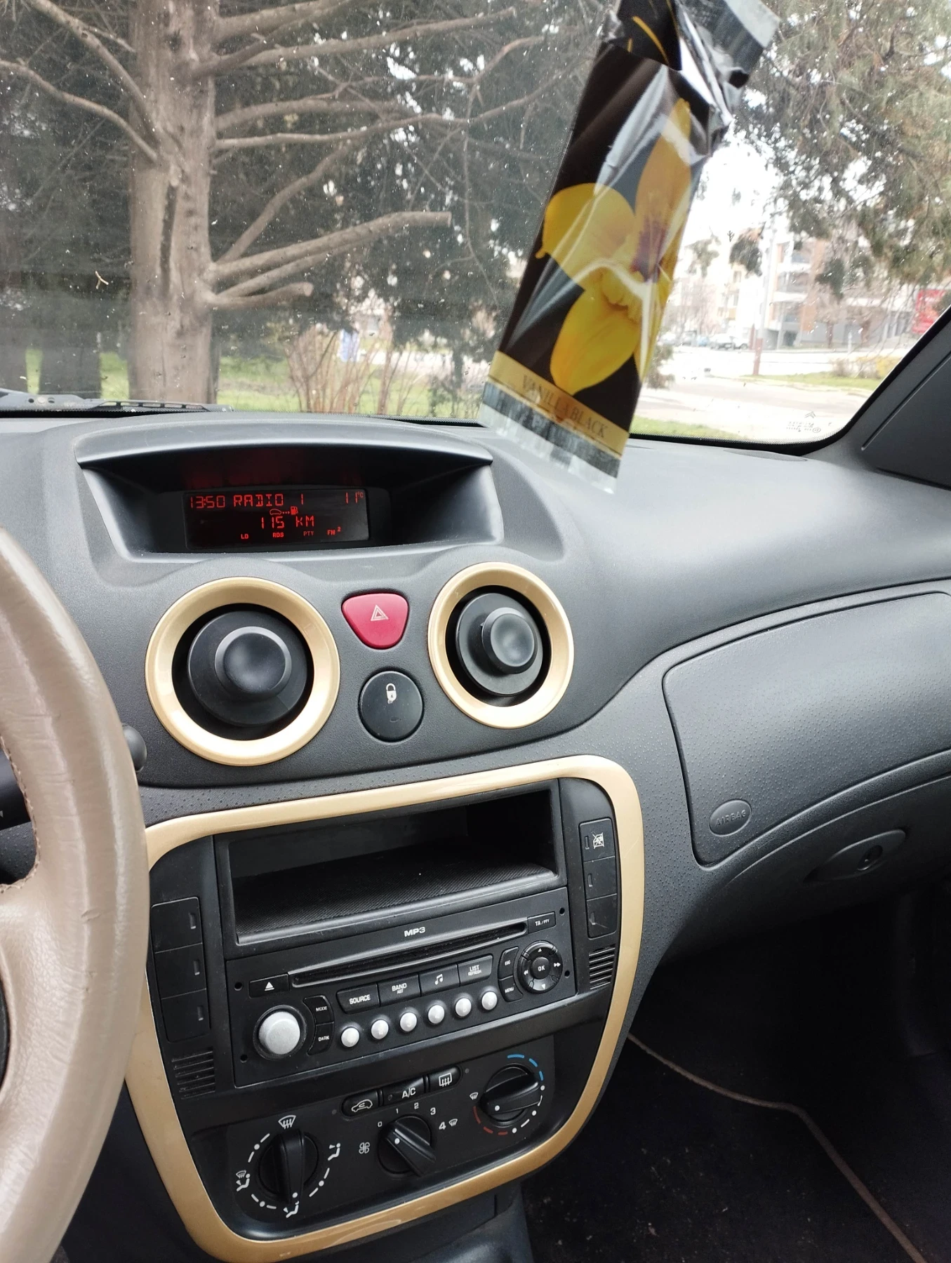 Citroen C3 pluriel, снимка 10 - Автомобили и джипове - 54139222
