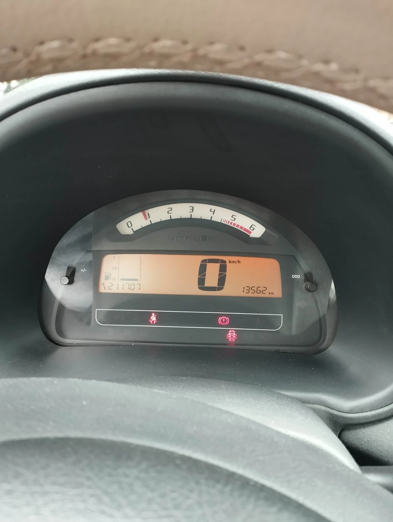 Citroen C3 pluriel, снимка 8 - Автомобили и джипове - 54139222