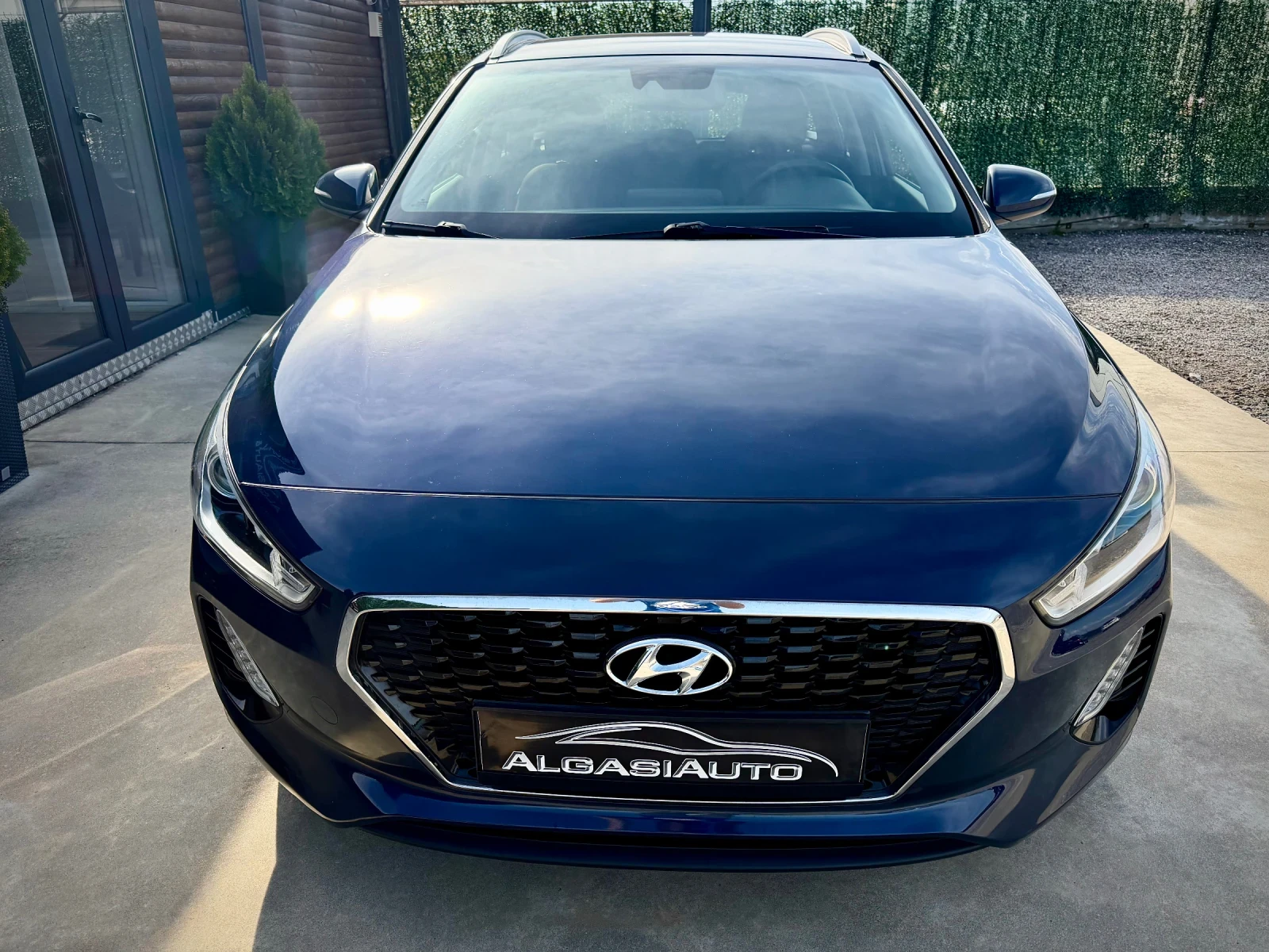 Hyundai I30 1.4 MPI* NAVI* CAMERA* LED, снимка 7 - Автомобили и джипове - 54233467