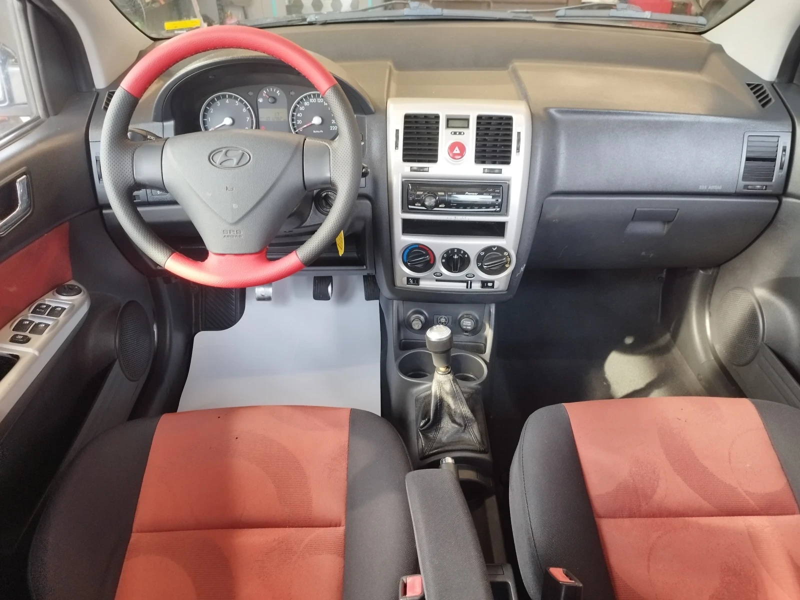 Hyundai Getz 1.4 бензин + АГУ, снимка 8 - Автомобили и джипове - 54416948