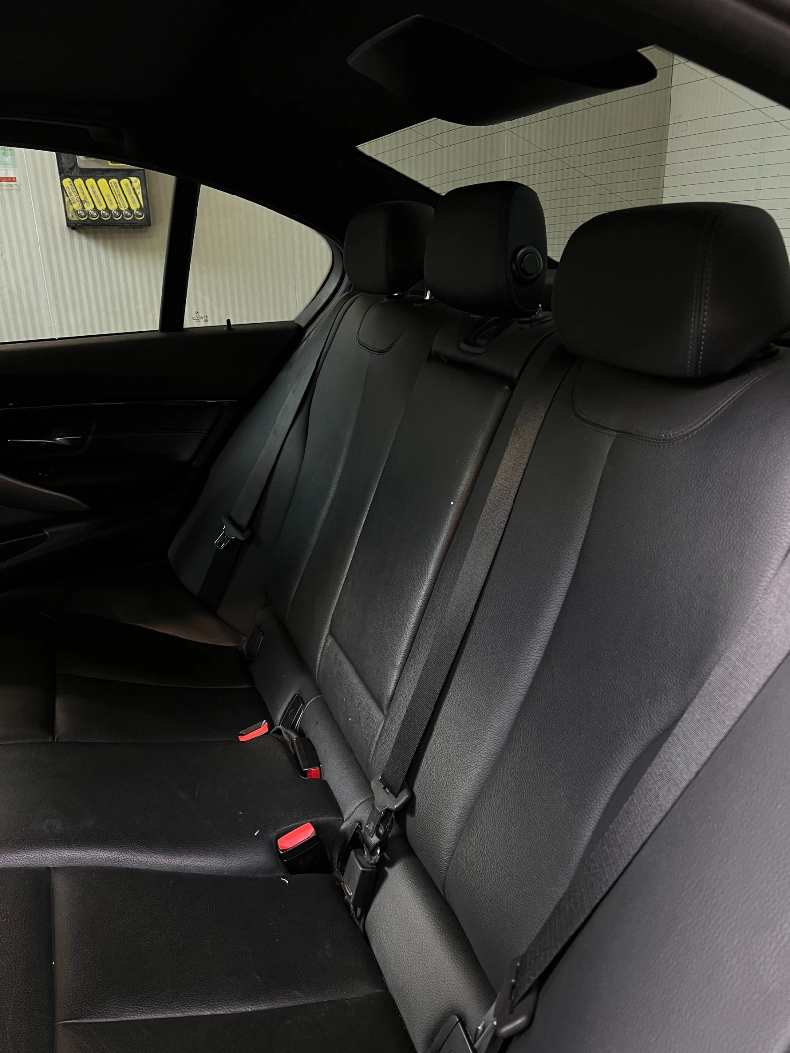 BMW 340, снимка 11 - Автомобили и джипове - 54835300