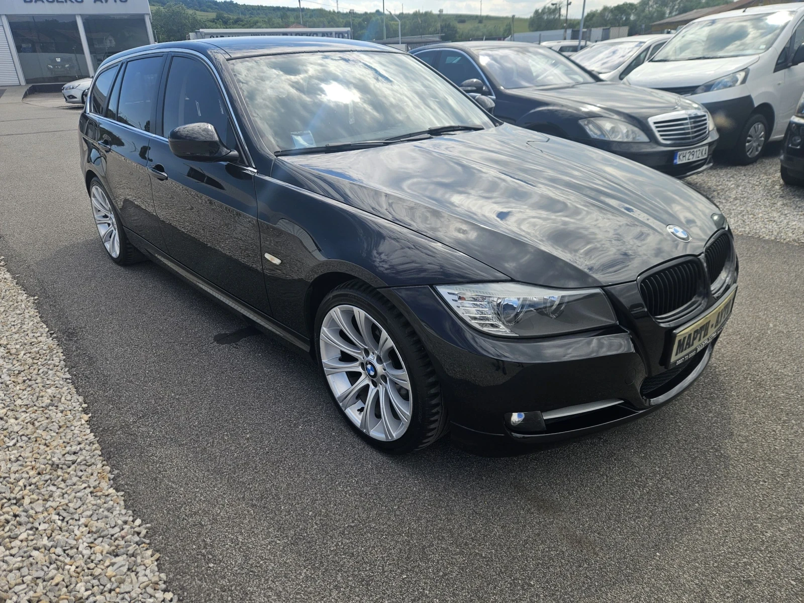BMW 320 2.0TDI EVRO 5 143k.s, снимка 2 - Автомобили и джипове - 54862888