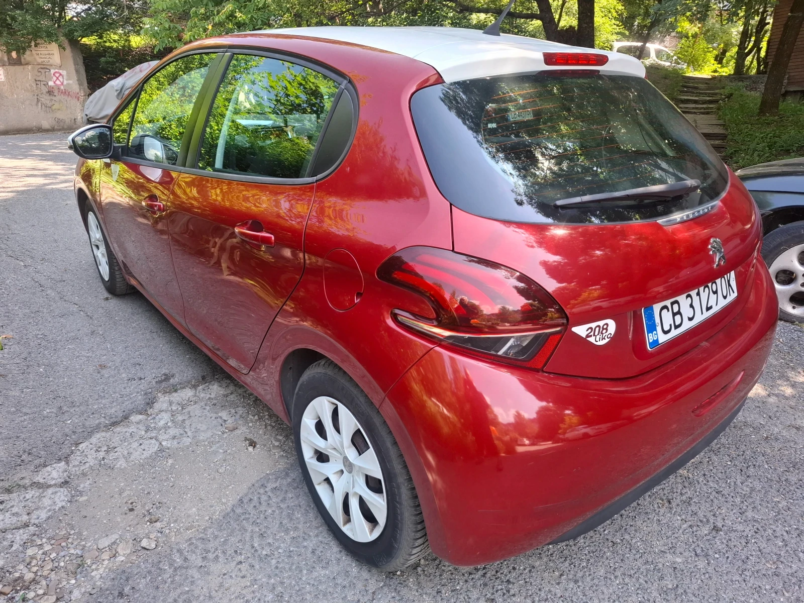 Peugeot 208, снимка 5 - Автомобили и джипове - 54876569