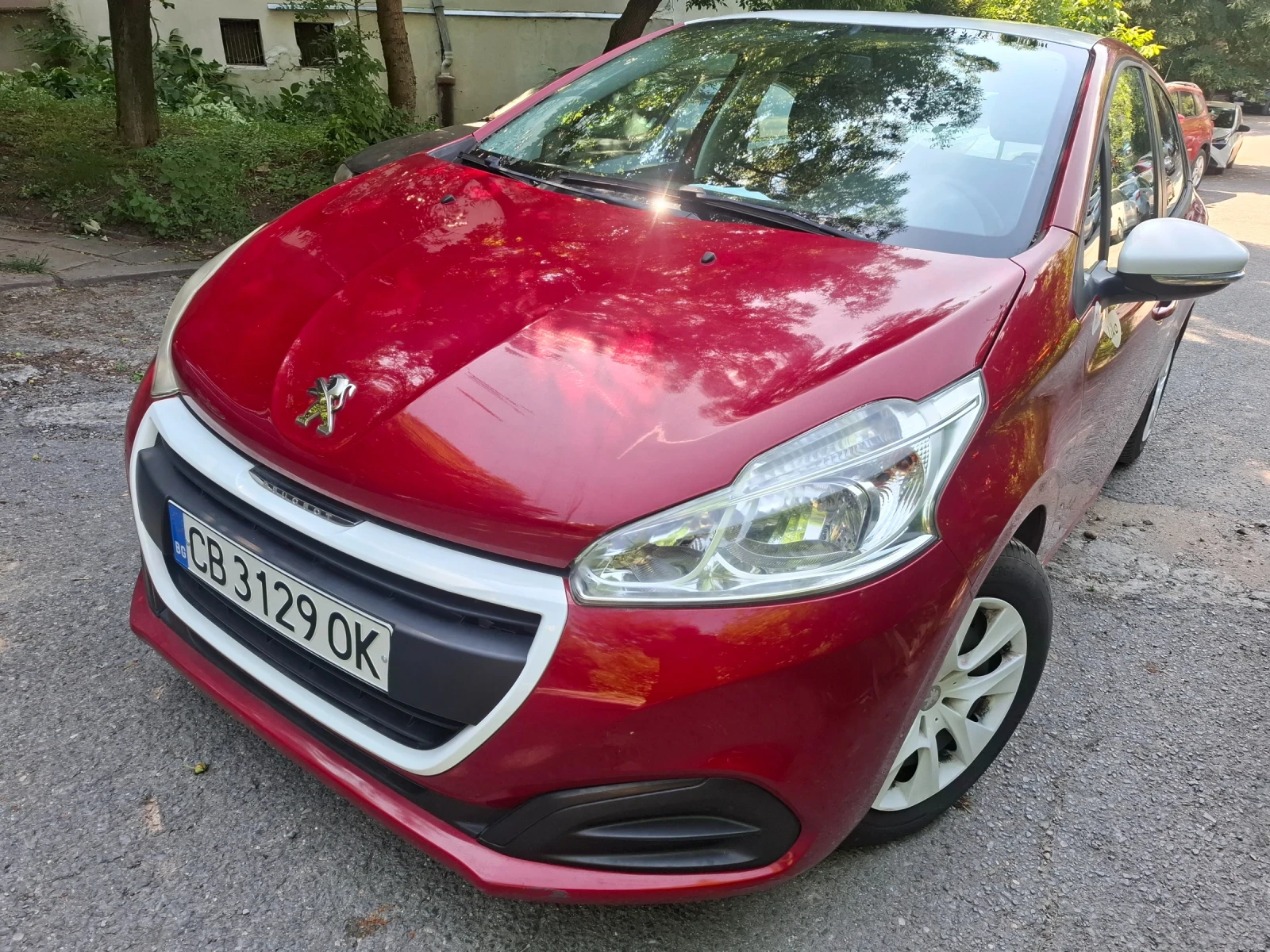 Peugeot 208
