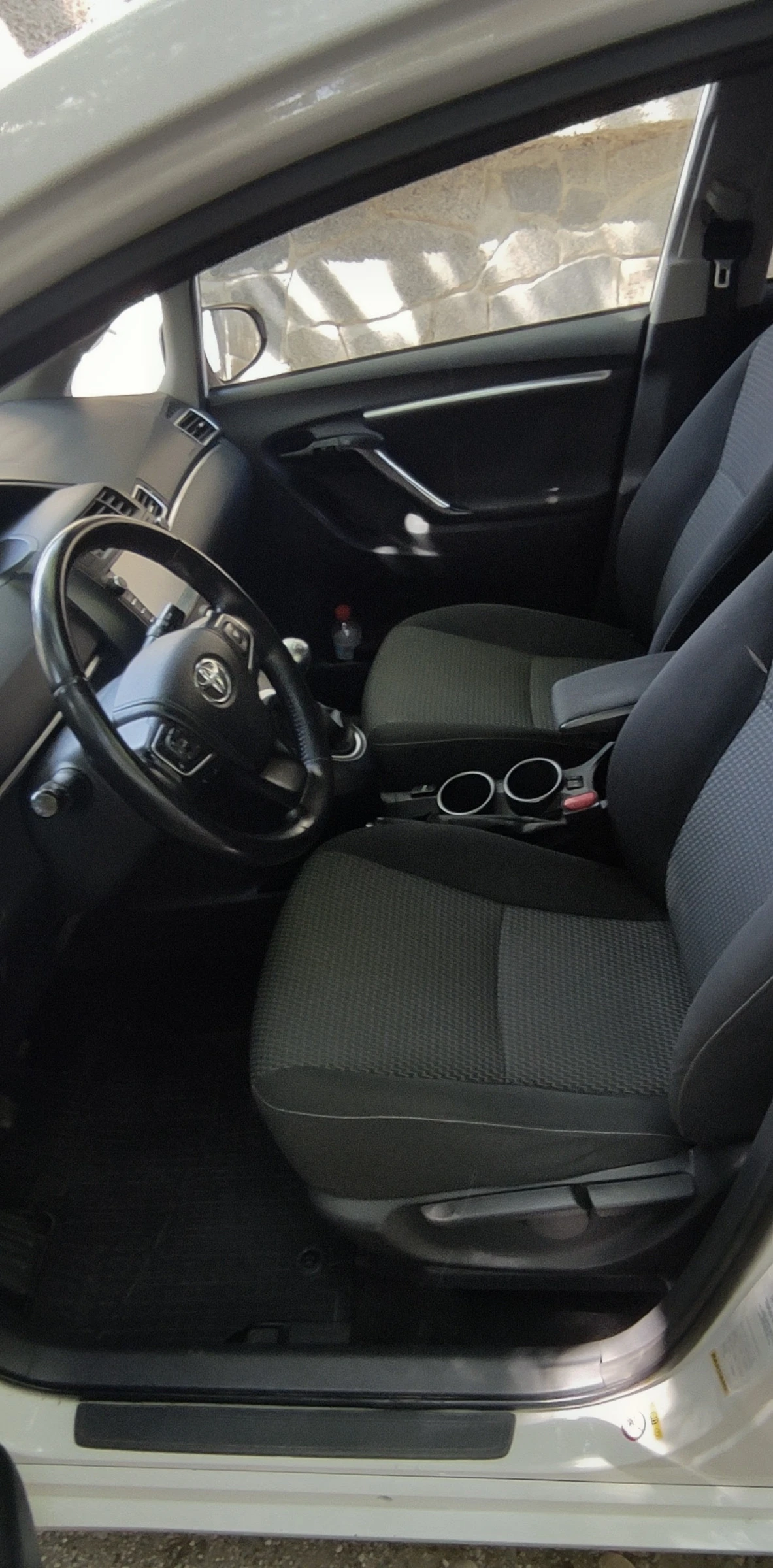 Toyota Verso, снимка 10 - Автомобили и джипове - 54959060
