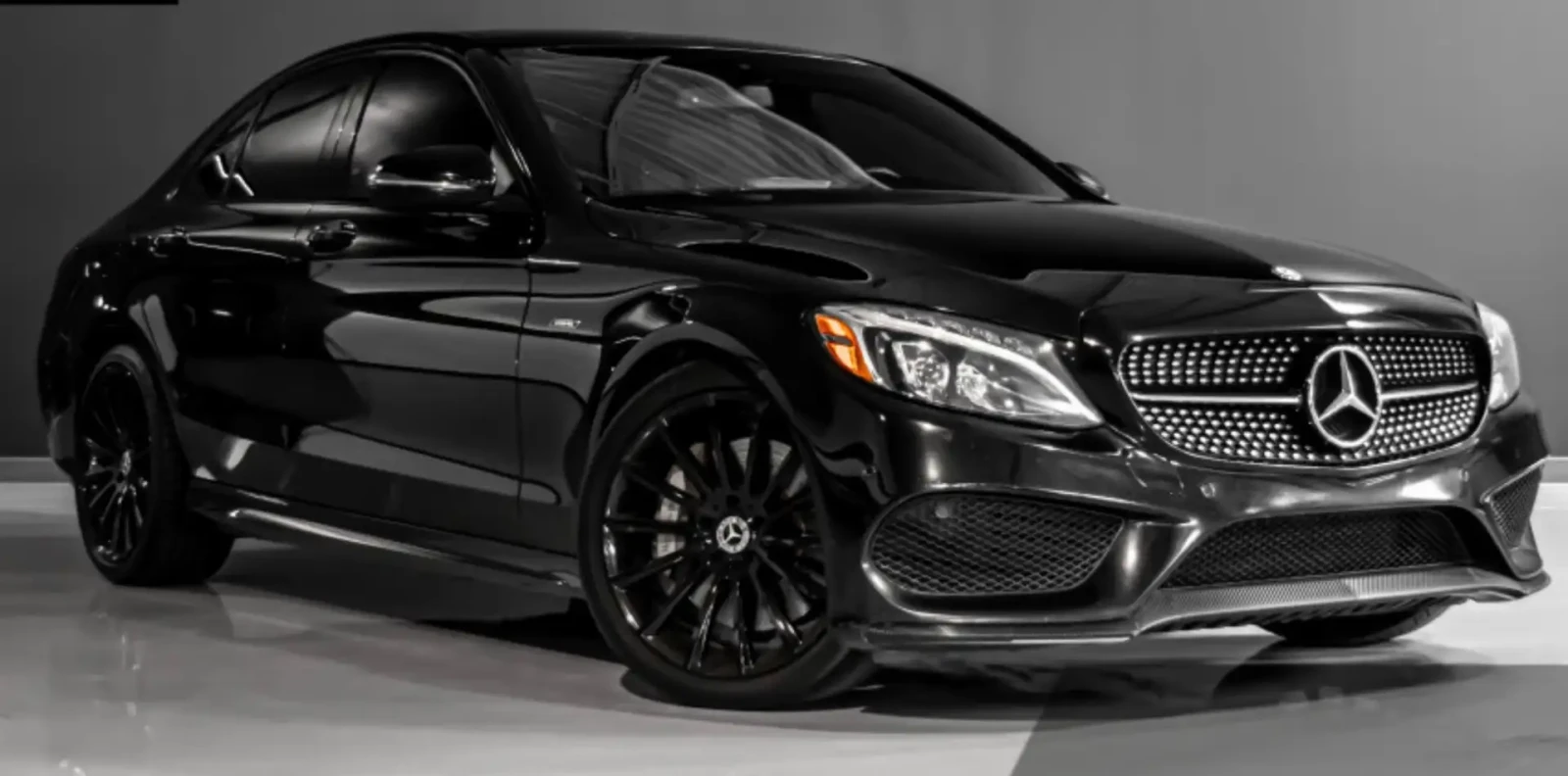 Mercedes-Benz C 450 AMG 4Matic* Burmester* Red Interior, снимка 2 - Автомобили и джипове - 55184676