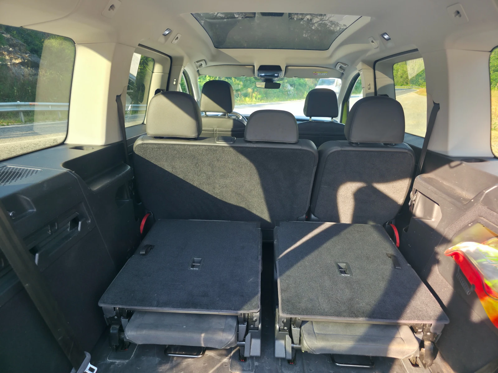 VW Caddy, снимка 12 - Автомобили и джипове - 55278482