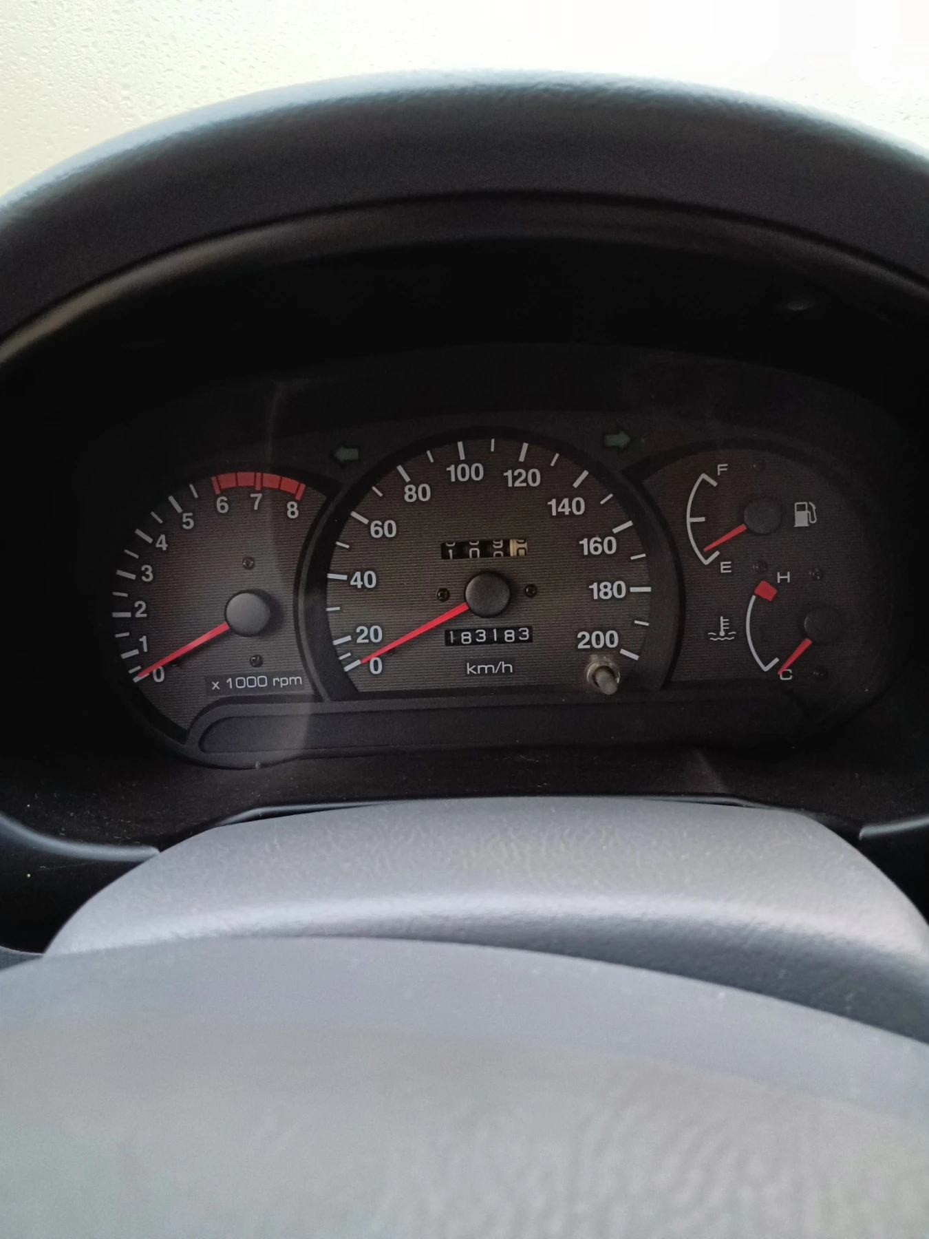 Hyundai Accent 1.5, снимка 10 - Автомобили и джипове - 55356759