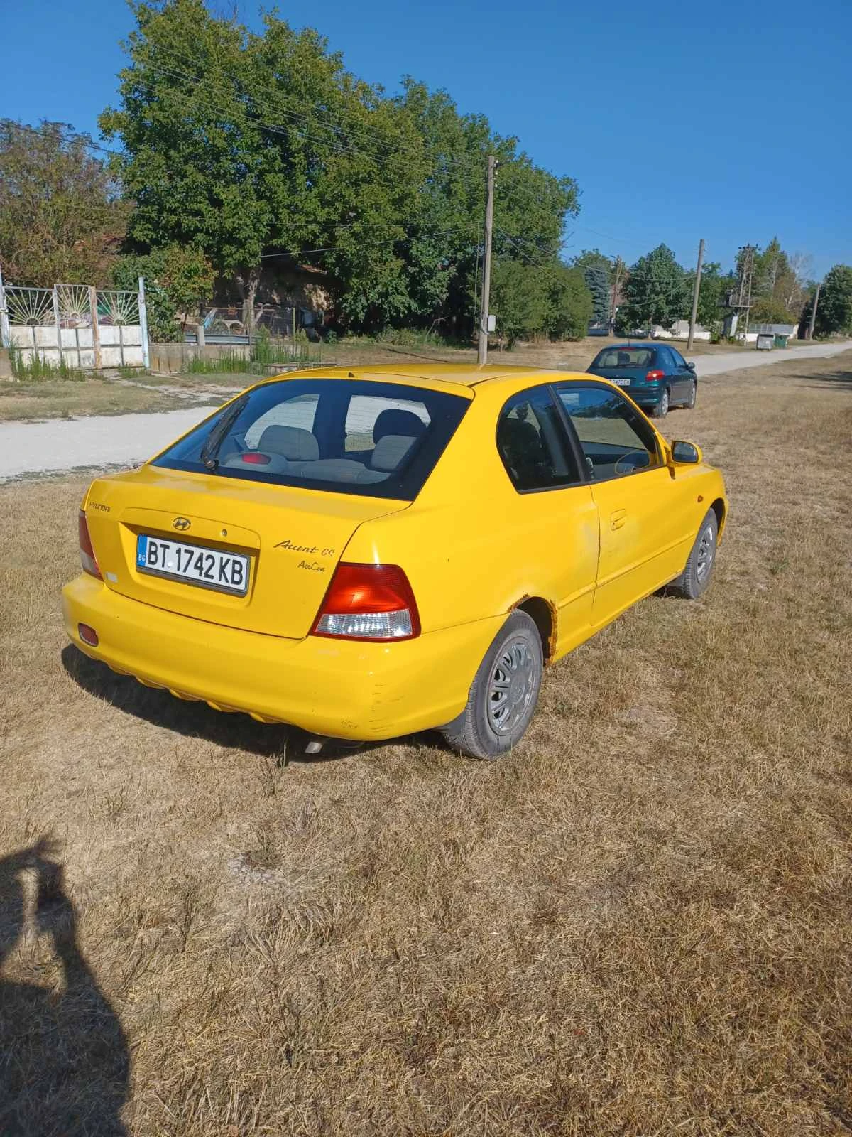 Hyundai Accent 1.5, снимка 4 - Автомобили и джипове - 55356759