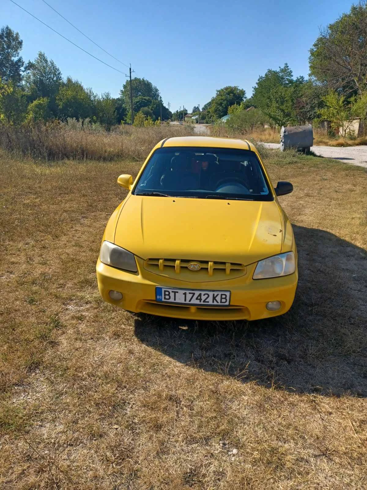 Hyundai Accent 1.5, снимка 5 - Автомобили и джипове - 55356759