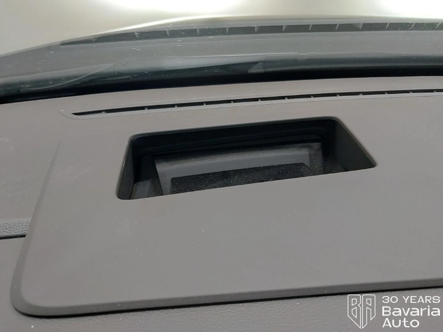 VW Multivan Style long DSG Easy Open Basic, снимка 14 - Автомобили и джипове - 55480547