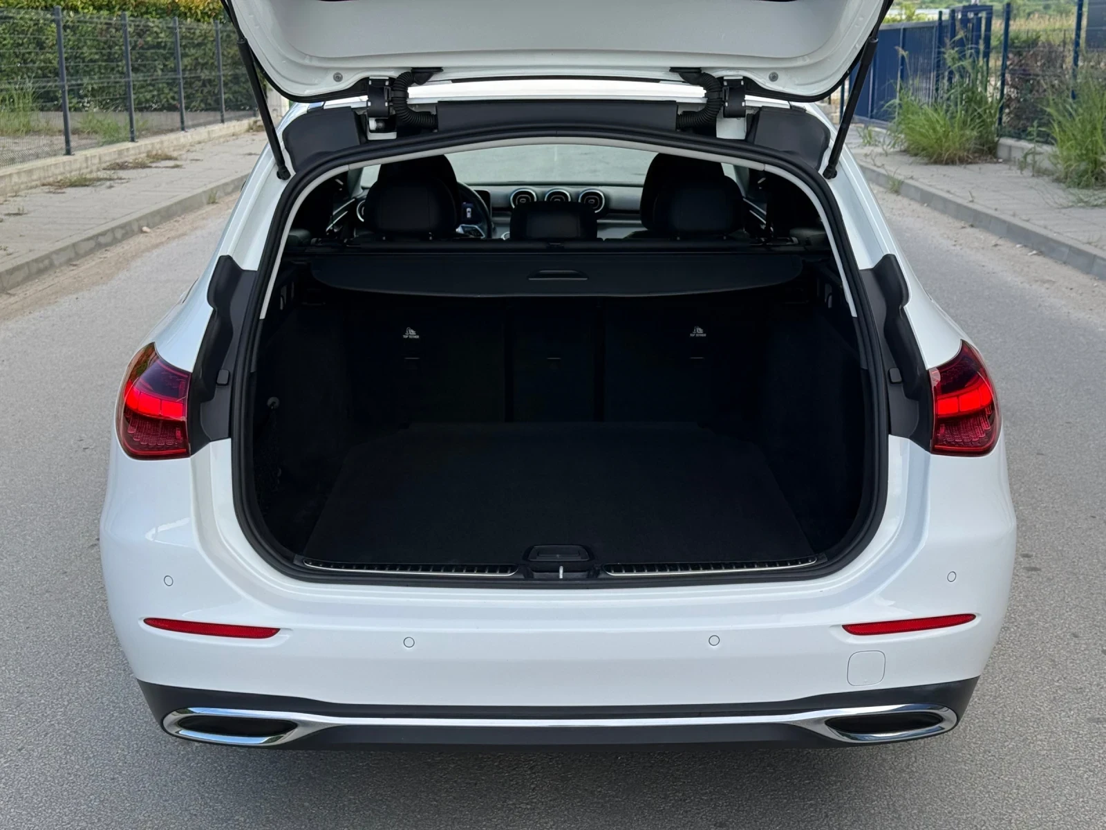 Mercedes-Benz C 200 EQPOWER/DIGITAL/9G-TRONIC/ПОДГРЕВ/КАМЕРА/FULL-LED/, снимка 4 - Автомобили и джипове - 55573086