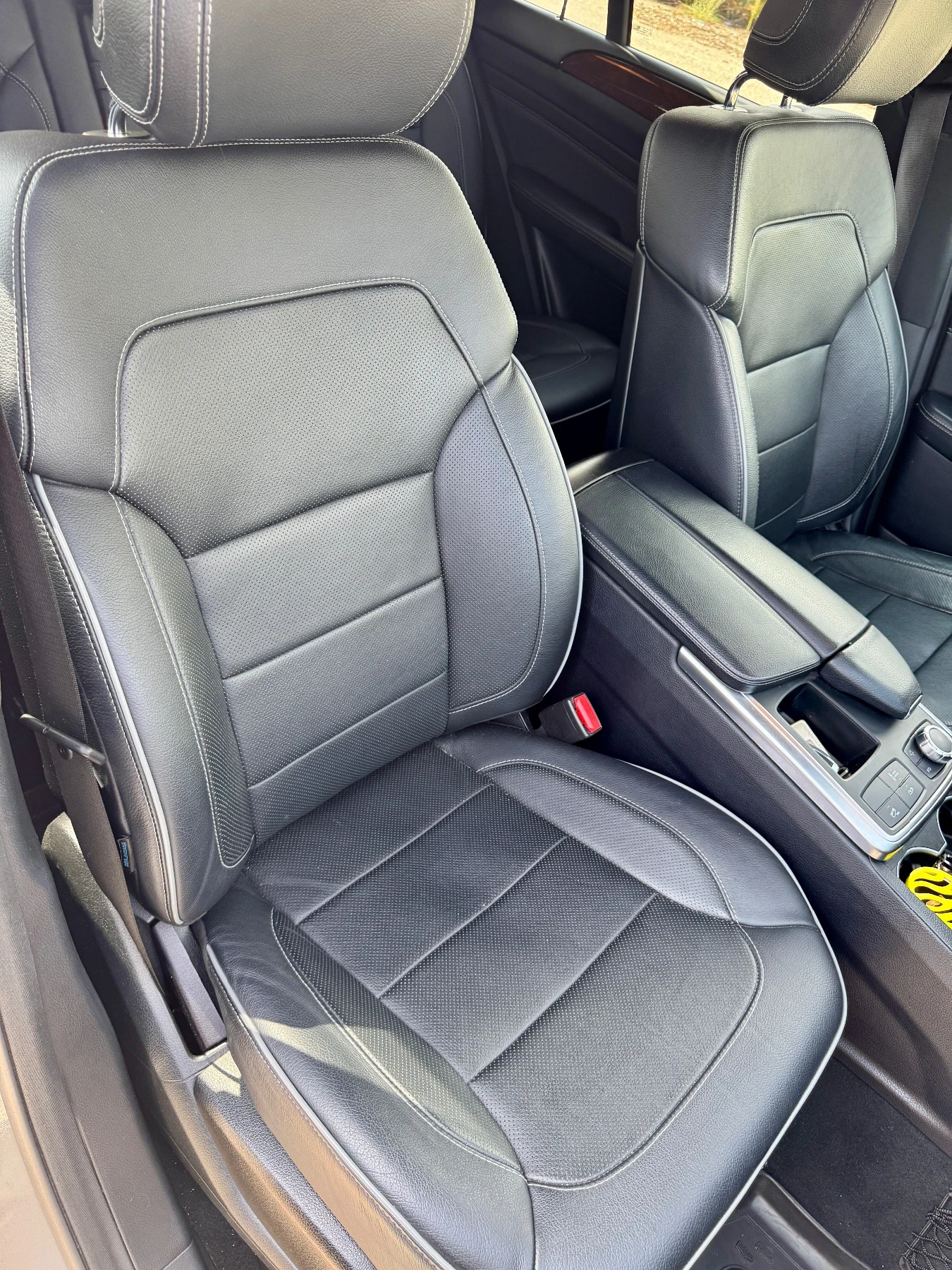 Mercedes-Benz ML 550 AMG 4.7 V8, снимка 12 - Автомобили и джипове - 55875202