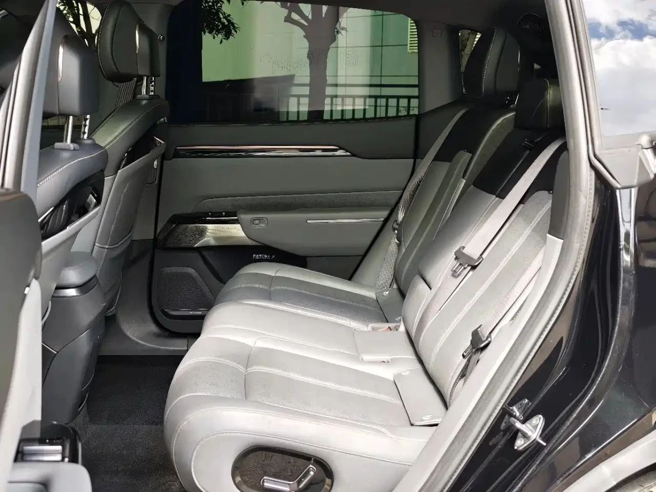 Zeekr 7X, снимка 13 - Автомобили и джипове - 56686001