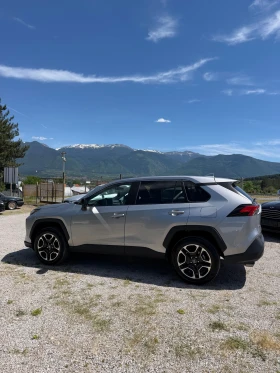 Toyota Rav4 LE, снимка 6