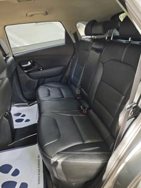 Kia Niro 64 kW, снимка 17