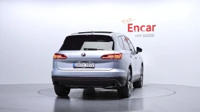 VW Touareg PREMIUM* 3.0* TDI* ОБДУХ* 360* КАМЕРИ* ПОДГРЕВ*  | Auto.bg — изображение 4