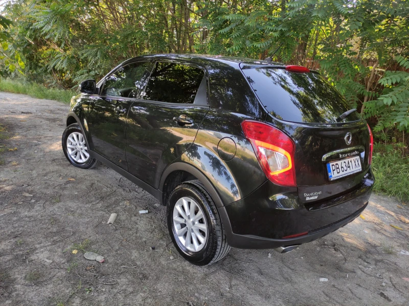 SsangYong Korando 2.0, снимка 6 - Автомобили и джипове - 47310277