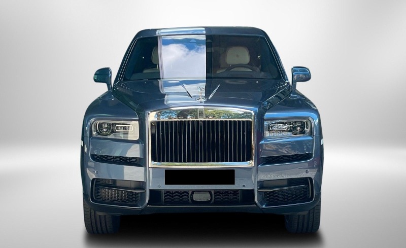 Rolls-Royce Cullinan = NEW= Shooting Star Roof Гаранция, снимка 1 - Автомобили и джипове - 46696754