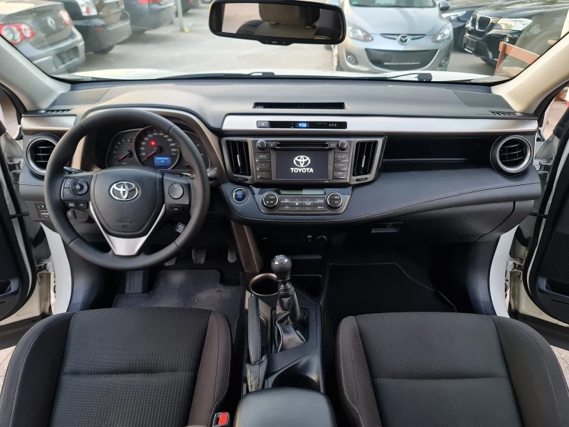 Toyota Rav4 2.0 D4D 4x4 Navi Kaмера KeyLess Go, снимка 10 - Автомобили и джипове - 47542462