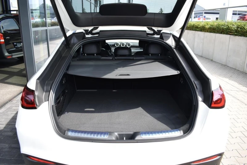 Mercedes-Benz GLC 400 450d* AMG* COUPE* BURM* PANO* DIST* 360 CAM* CARPL, снимка 10 - Автомобили и джипове - 51324396