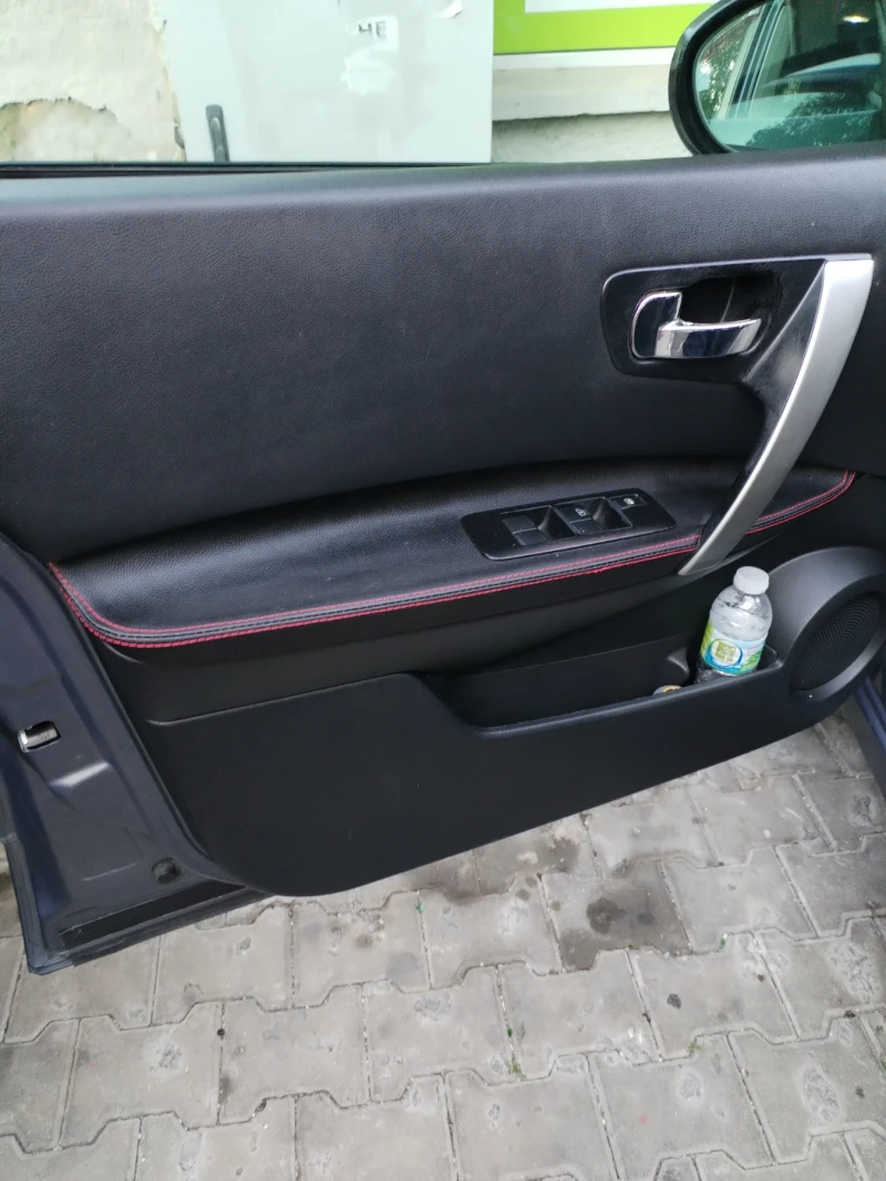 Nissan Qashqai 1.5 d 106 k.c, снимка 11 - Автомобили и джипове - 52565264