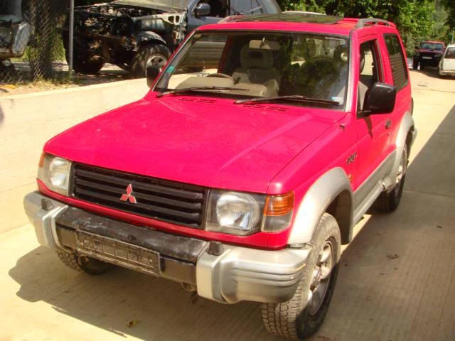 Mitsubishi Pajero 2.5TDI, снимка 1 - Автомобили и джипове - 46834243