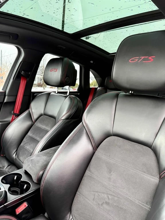 Porsche Macan / GTS / PANO / ПОДГРЕВИ / CARFAX, снимка 8 - Автомобили и джипове - 53337776