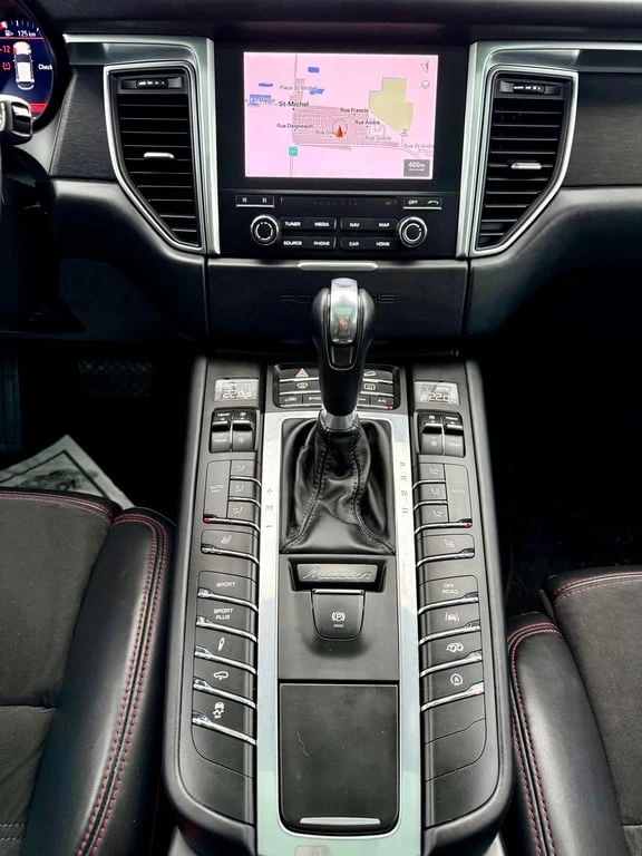 Porsche Macan / GTS / PANO / ПОДГРЕВИ / CARFAX, снимка 7 - Автомобили и джипове - 53337776