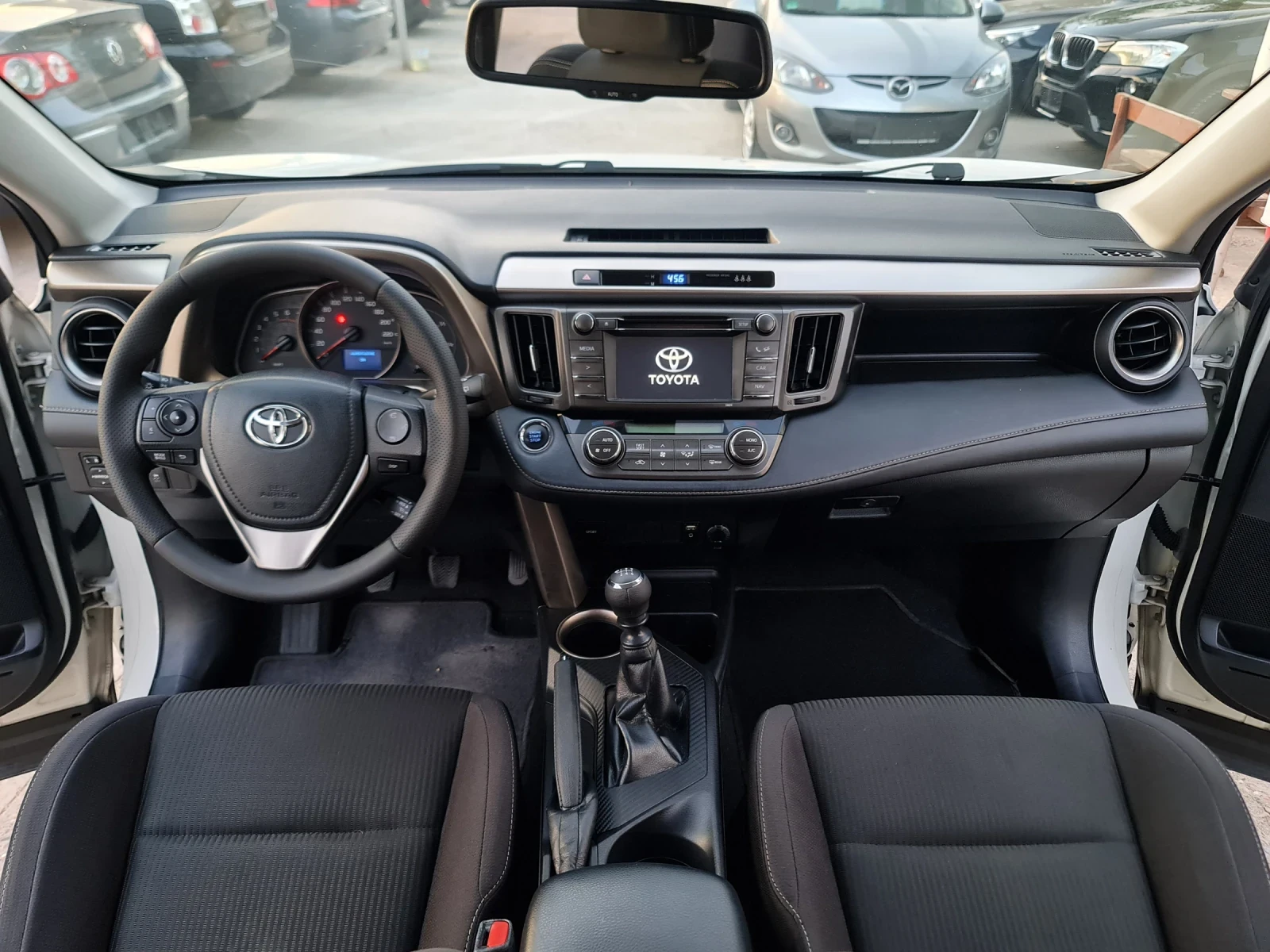 Toyota Rav4 2.0 D4D 4x4 Navi Kaмера KeyLess Go - изображение 10