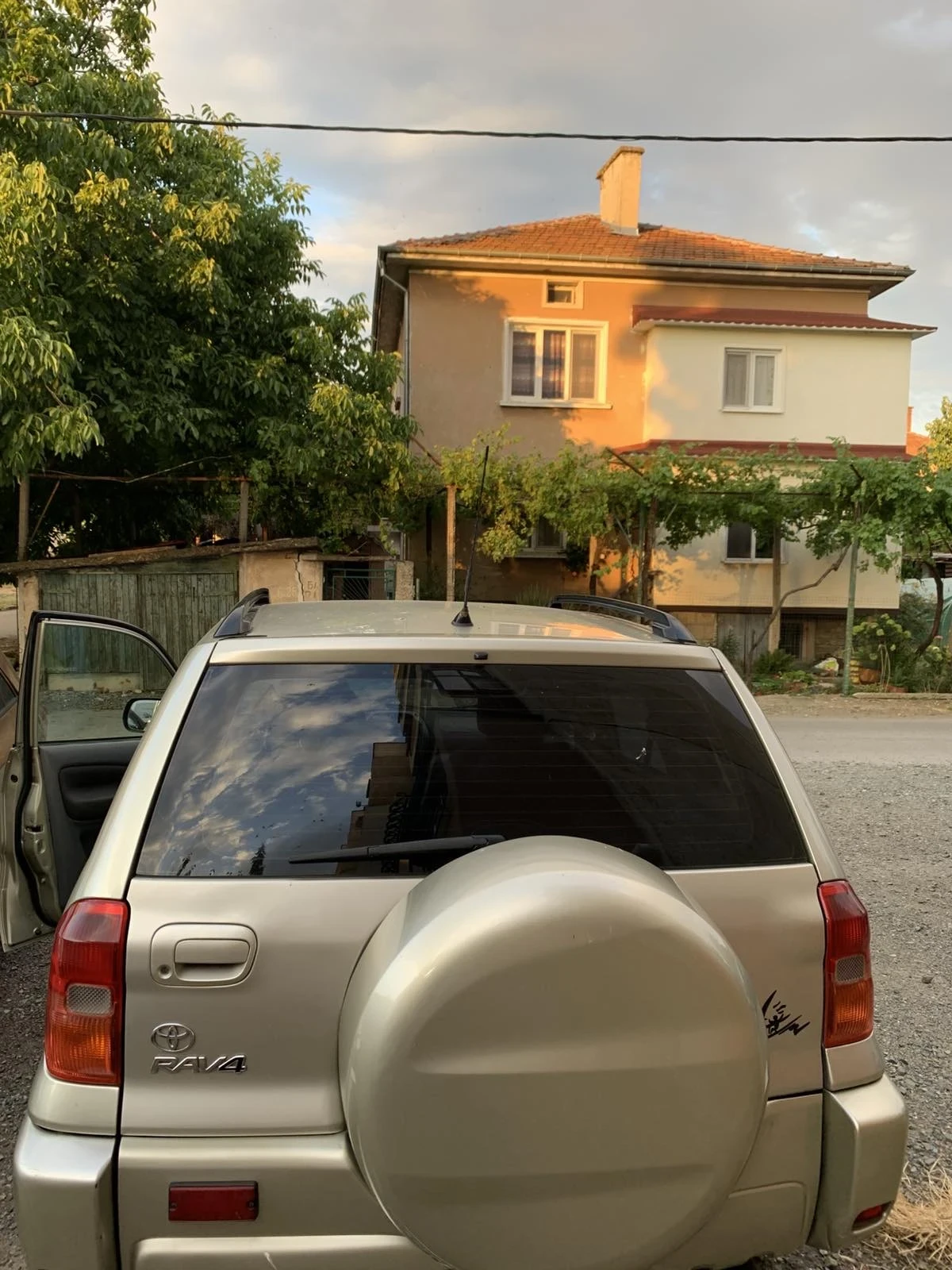 Toyota Rav4  - изображение 7