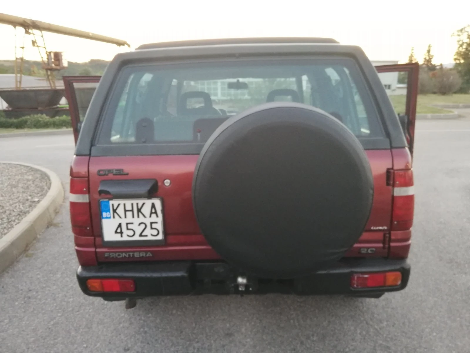 Opel Frontera 2.0 - изображение 6