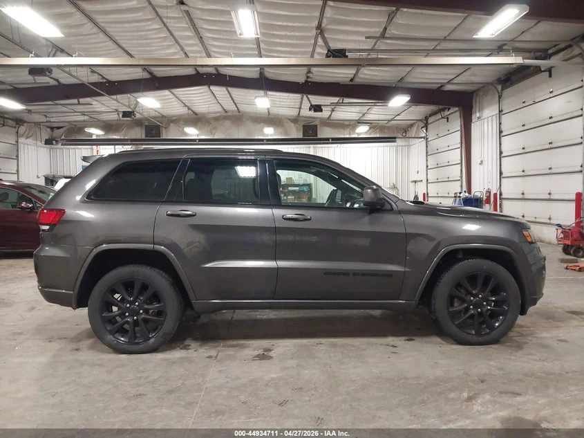 Jeep Grand cherokee 3.6l Altitude 4X4, снимка 13 - Автомобили и джипове - 54528615