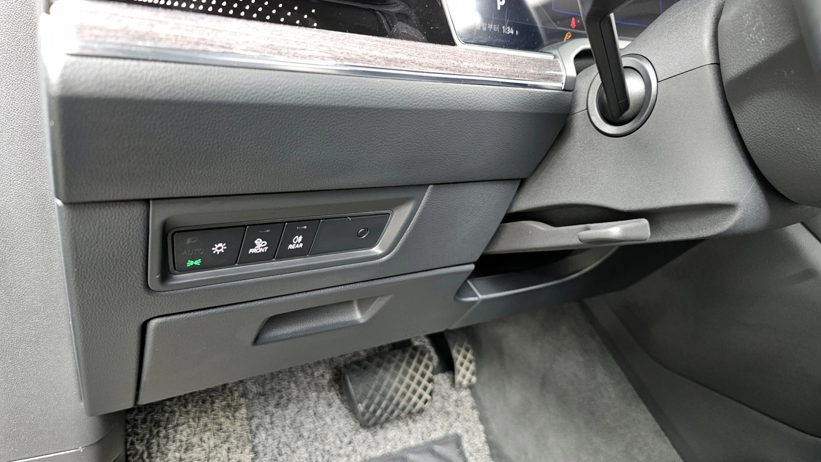 VW Touareg PREMIUM* 3.0* TDI* ОБДУХ* 360* КАМЕРИ* ПОДГРЕВ* , снимка 15 - Автомобили и джипове - 54784937