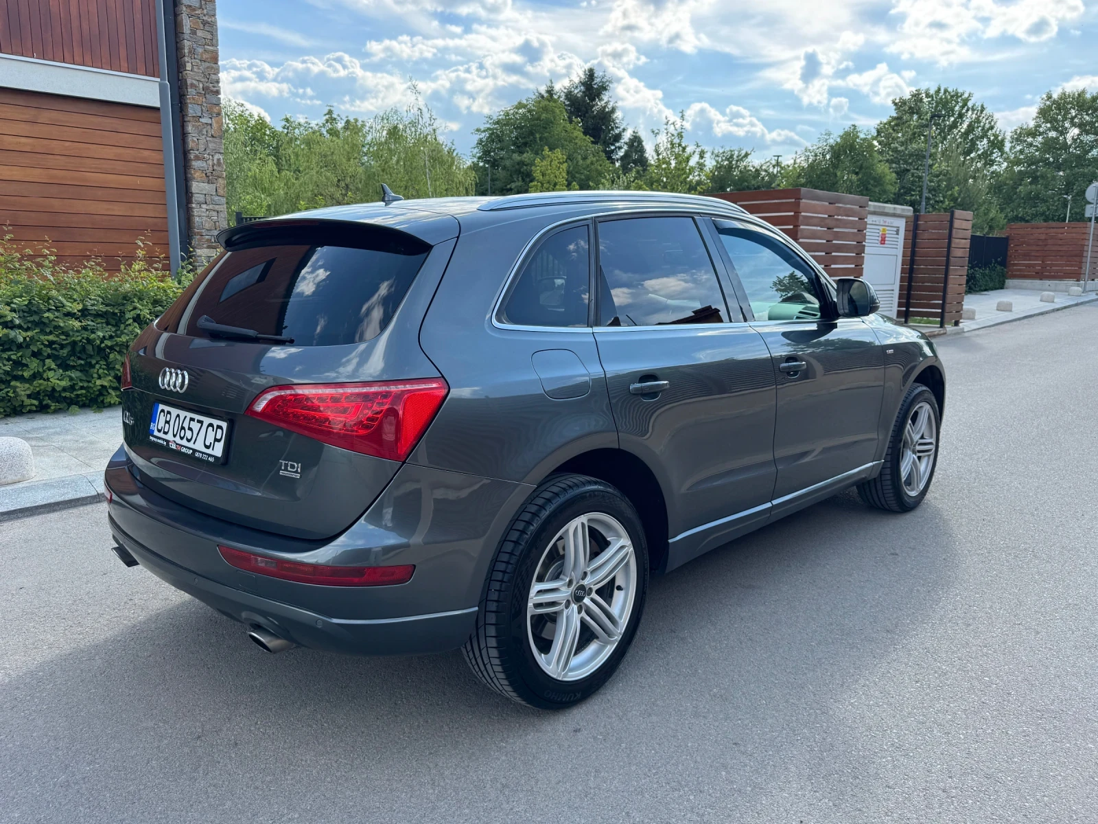 Audi Q5 3.0 TDI / S-Line / QUATTRO / ТОП СЪСТОЯНИЕ, снимка 5 - Автомобили и джипове - 54981469