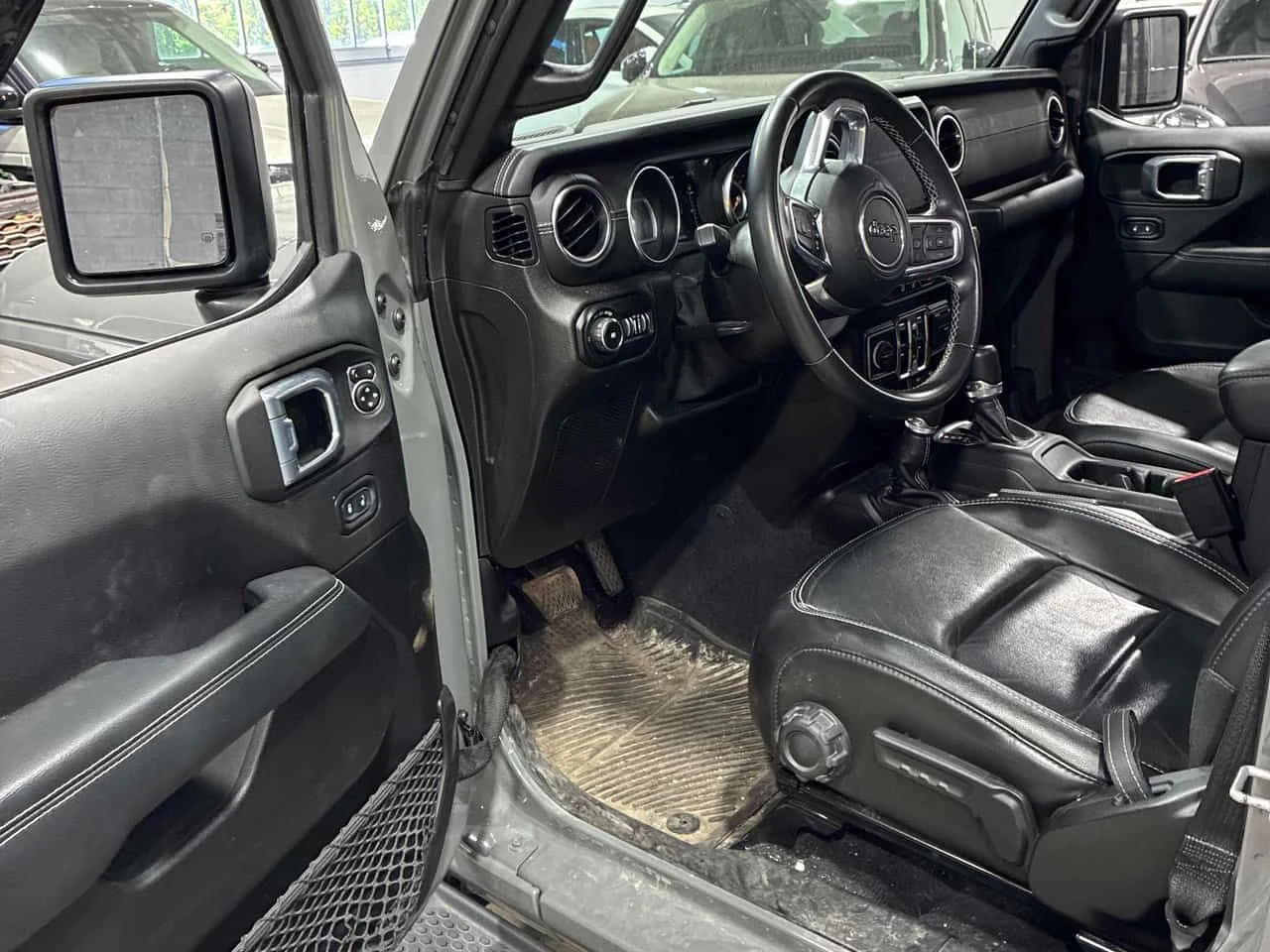Jeep Wrangler * Unlimited Sahara * CARFAX * ���� �� �� | Mobile.bg � ����������� 6