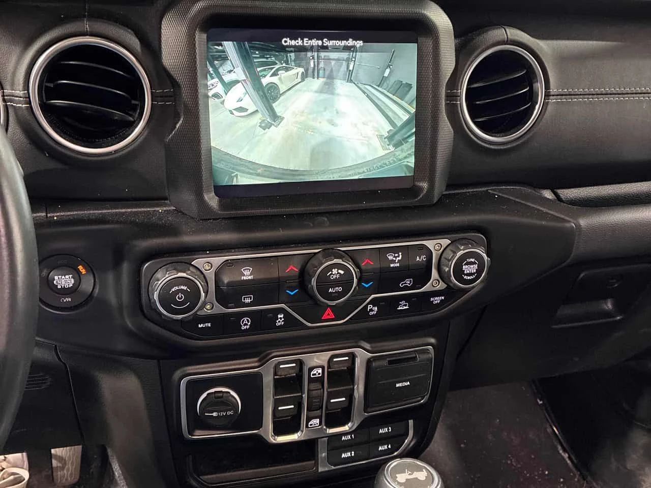 Jeep Wrangler * Unlimited Sahara * CARFAX * ���� �� �� | Mobile.bg � ����������� 13